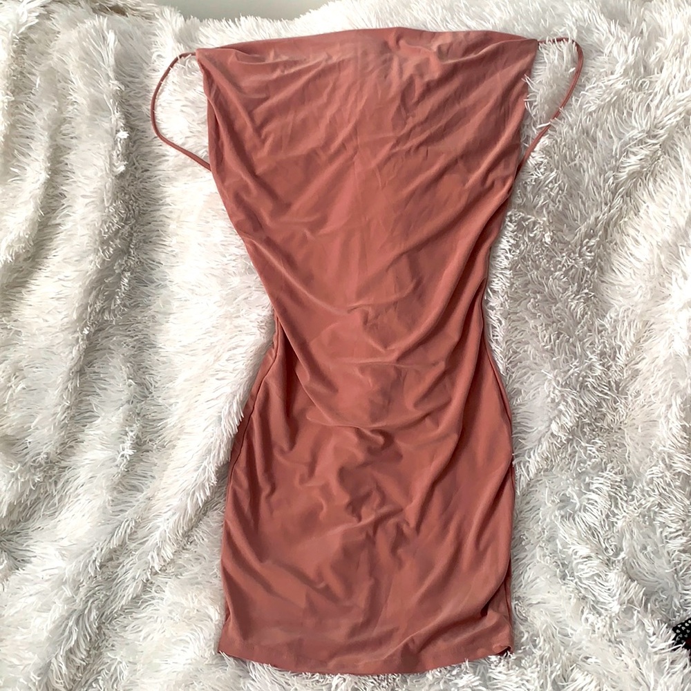 Bodycon backless mini dress